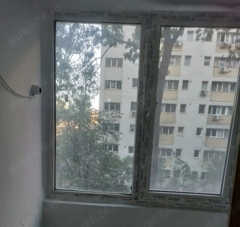 Titan, Minis vanzare garsoniera,